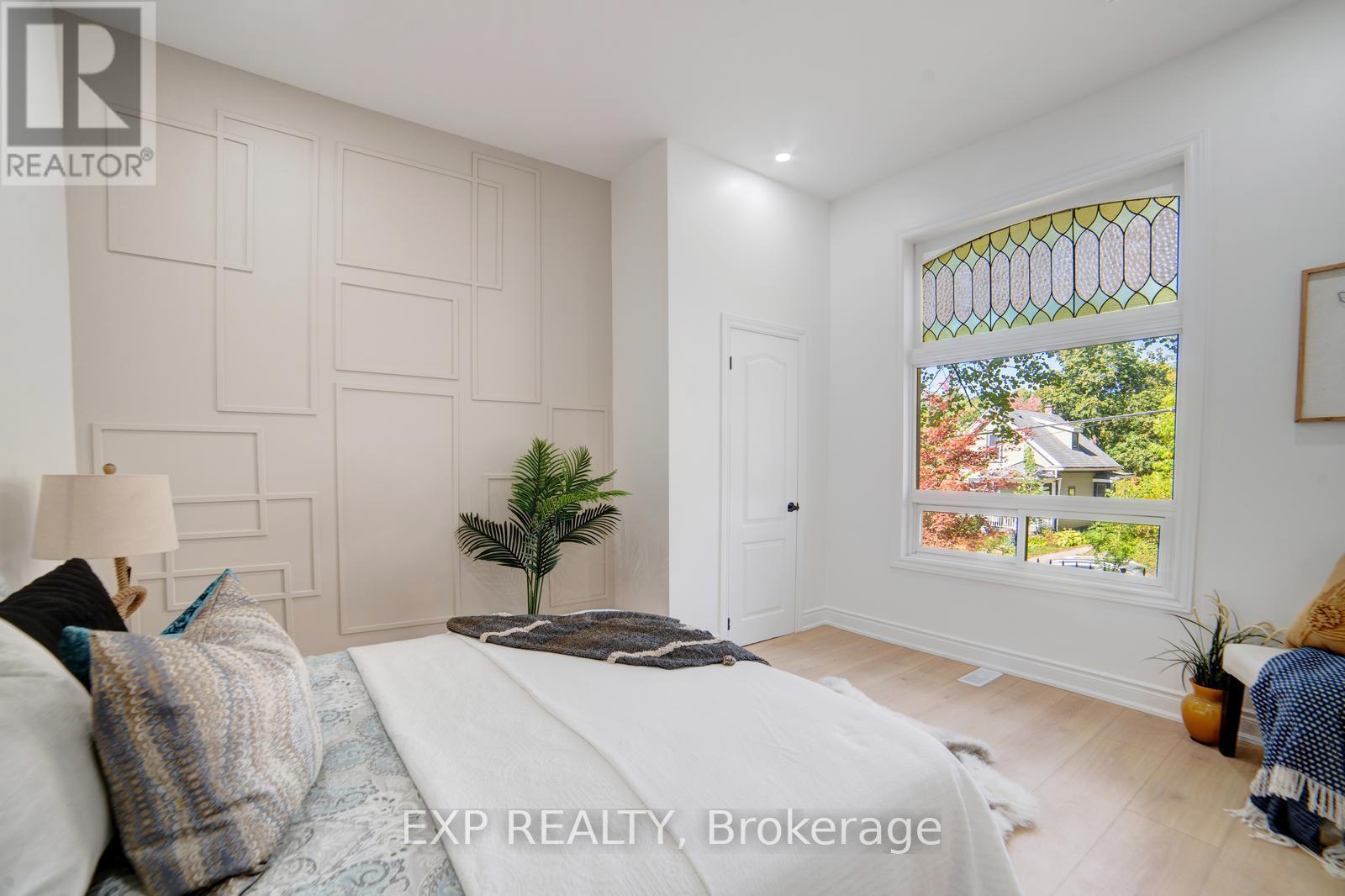 28 Springbank Drive, London South, Ontario  N6J 1E3 - Photo 12 - X12466402