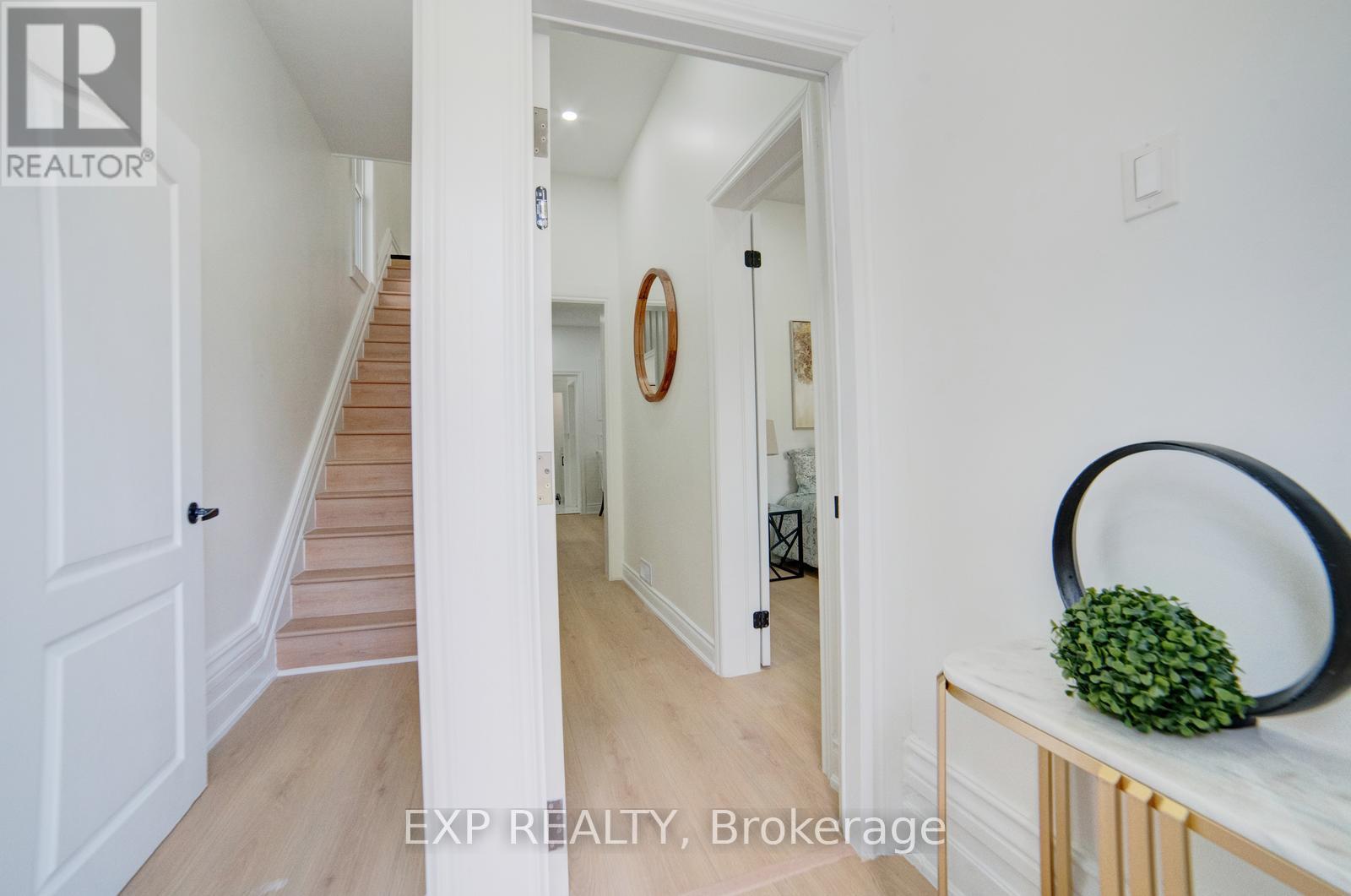 28 Springbank Drive, London South, Ontario  N6J 1E3 - Photo 20 - X12466402