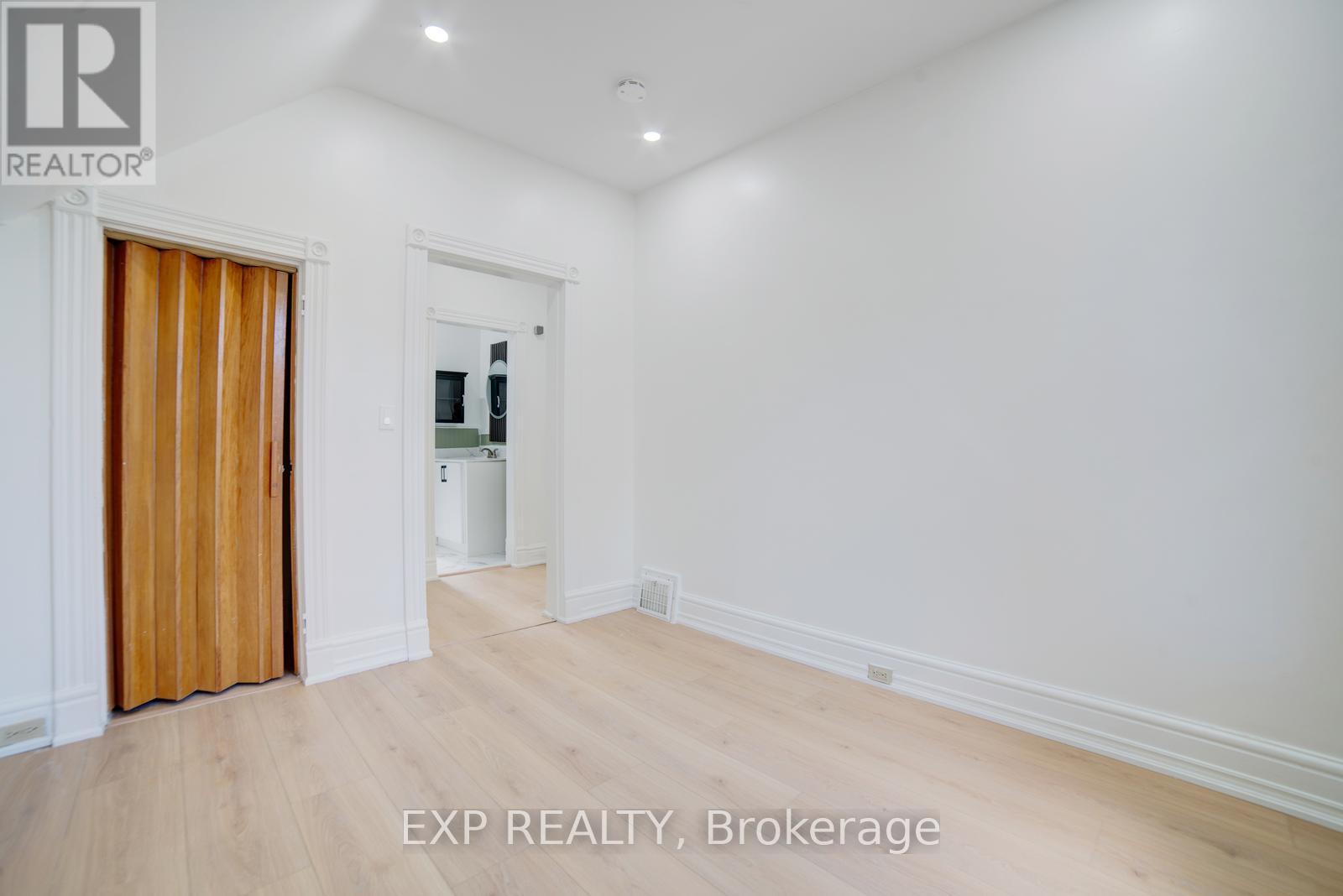 28 Springbank Drive, London South, Ontario  N6J 1E3 - Photo 22 - X12466402
