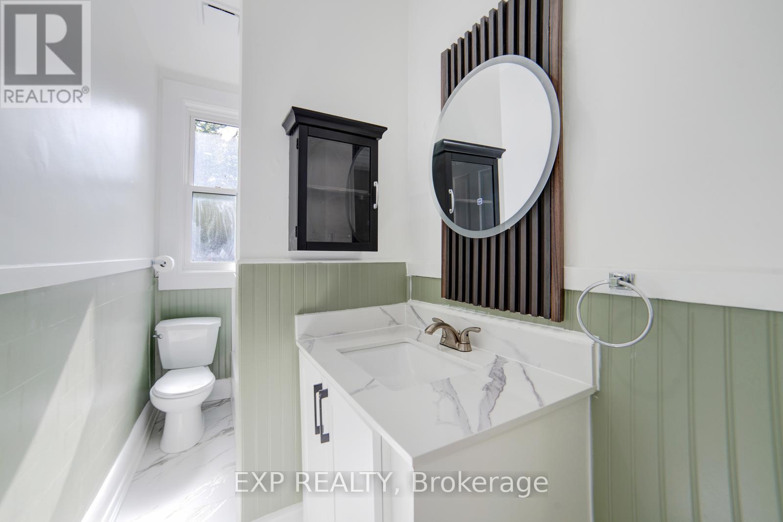 28 Springbank Drive, London South, Ontario  N6J 1E3 - Photo 29 - X12466402