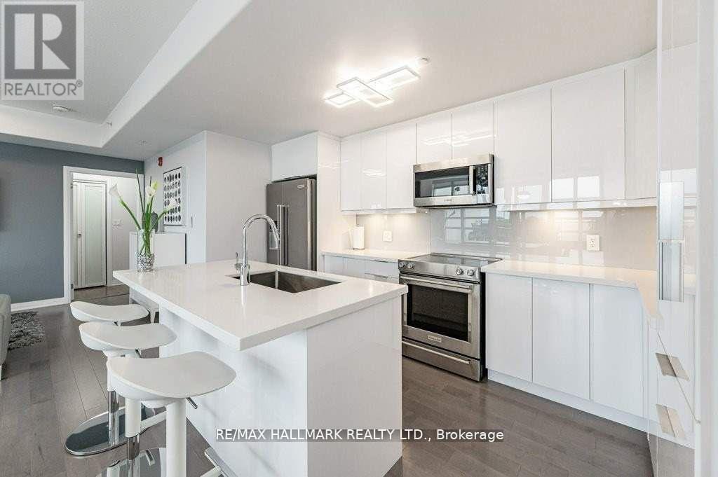 409 - 10 Concord Place, Grimsby (Grimsby Beach), Ontario  L3M 0G6 - Photo 7 - X12466403