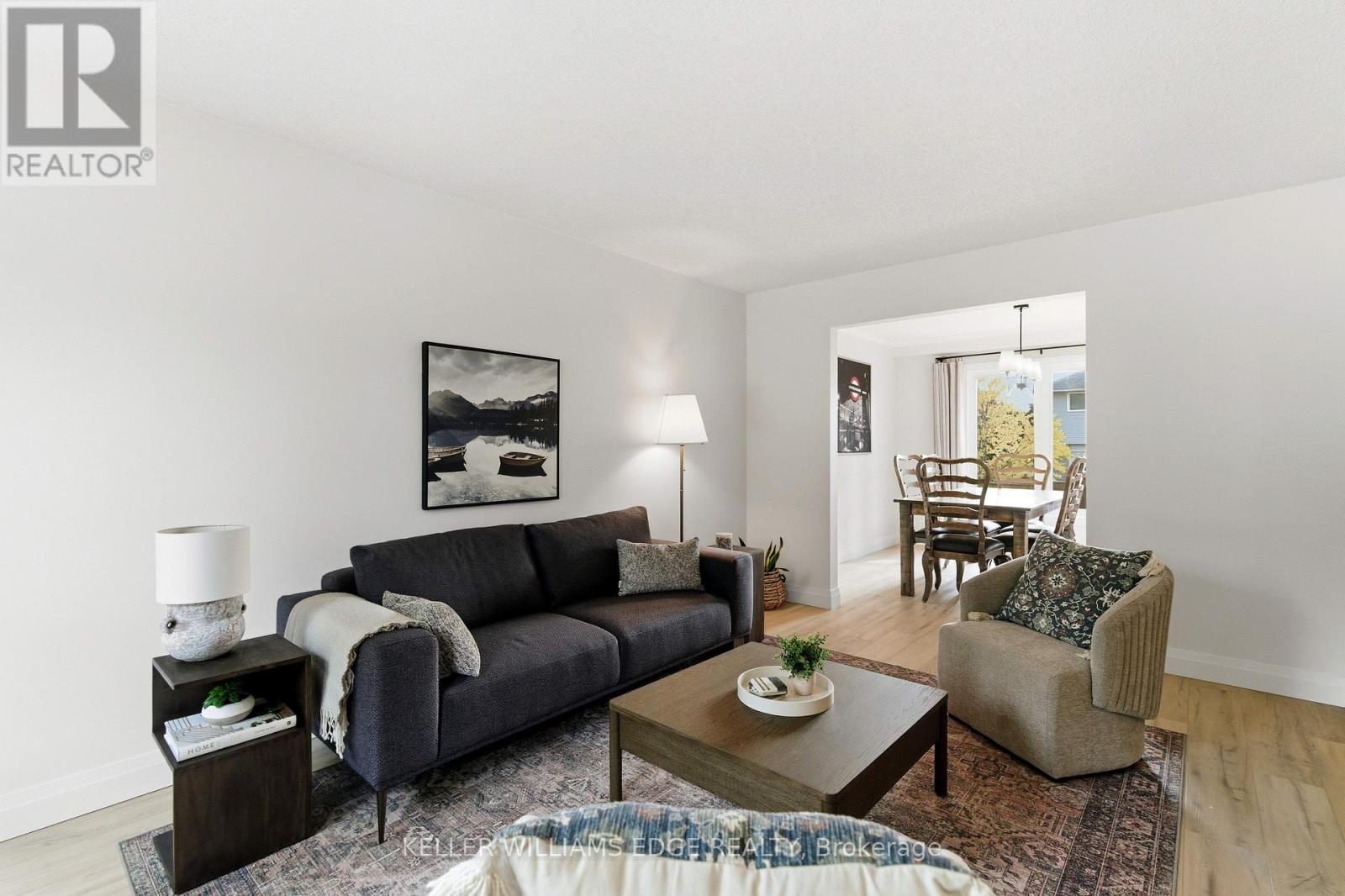 2 Giffin Road, Hamilton, Ontario  L9H 6S1 - Photo 11 - X12466422