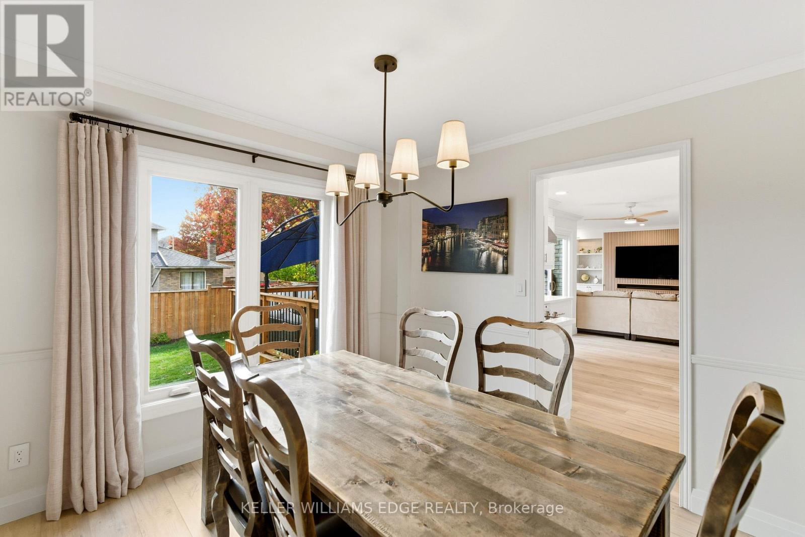 2 Giffin Road, Hamilton, Ontario  L9H 6S1 - Photo 14 - X12466422