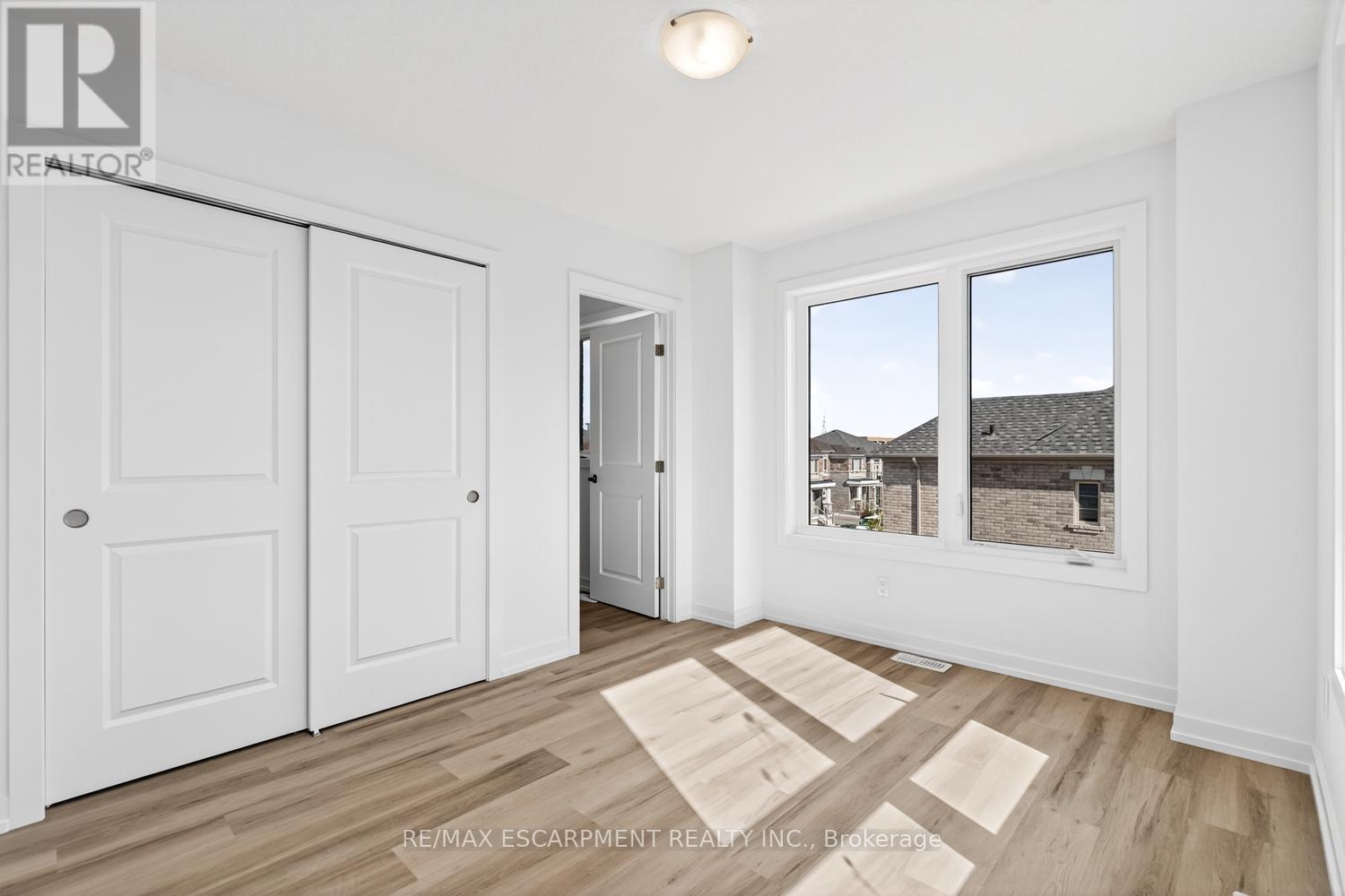 39 - 70 Kenesky Drive, Hamilton, Ontario  L0R 2H7 - Photo 28 - X12466456