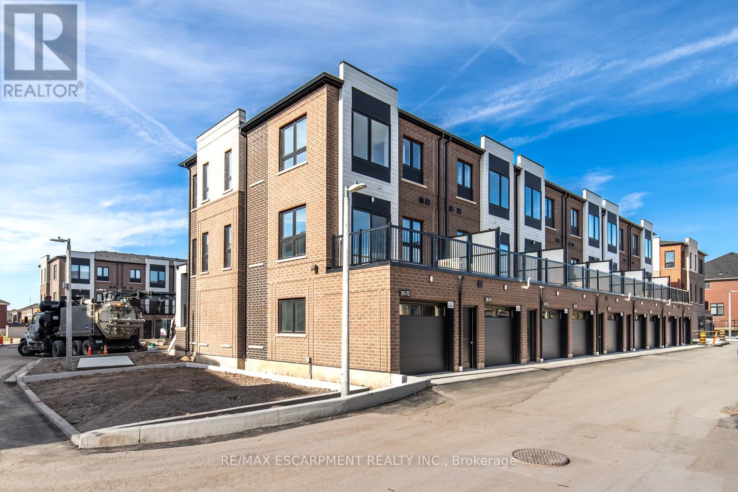 39 - 70 Kenesky Drive, Hamilton, Ontario  L0R 2H7 - Photo 40 - X12466456
