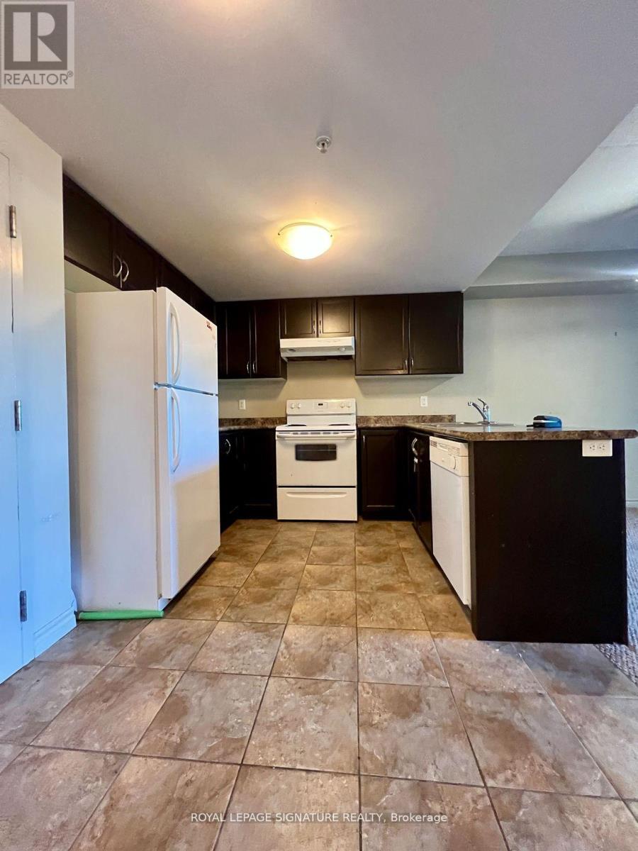 106 - 67 KINGSBURY SQUARE, Guelph, Ontario