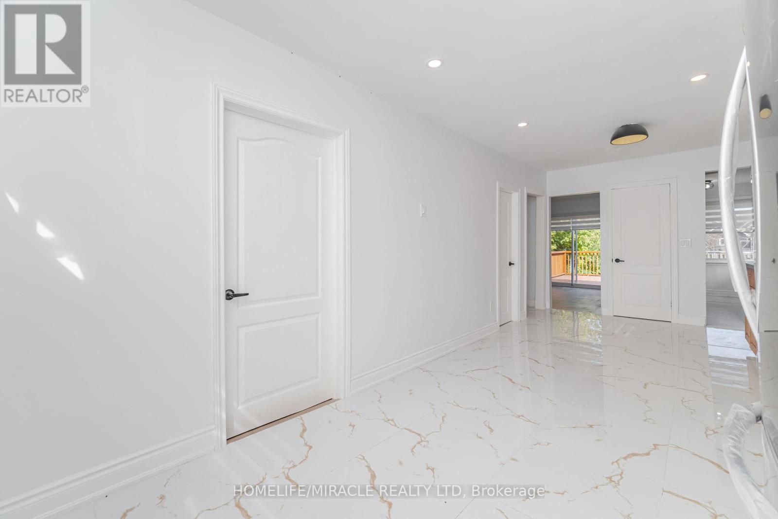 7751 Thomas Street, Niagara Falls, Ontario  L2G 6T3 - Photo 16 - X12466473