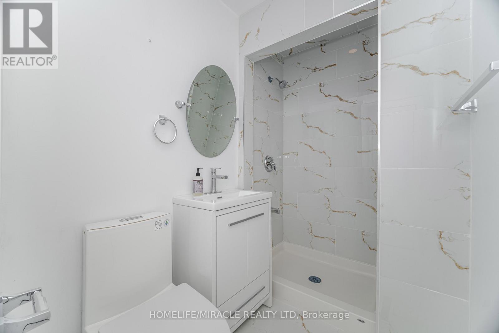 7751 Thomas Street, Niagara Falls, Ontario  L2G 6T3 - Photo 17 - X12466473