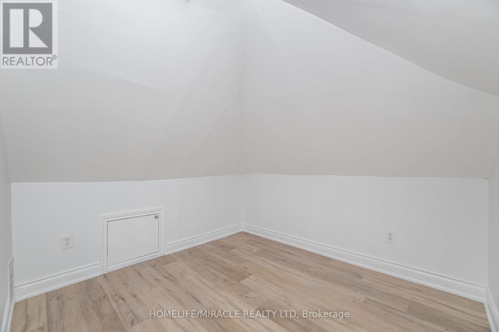 7751 Thomas Street, Niagara Falls, Ontario  L2G 6T3 - Photo 22 - X12466473