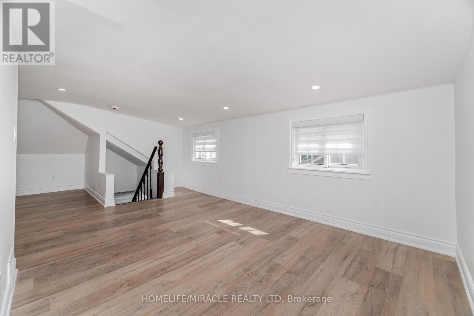 7751 Thomas Street, Niagara Falls, Ontario  L2G 6T3 - Photo 25 - X12466473