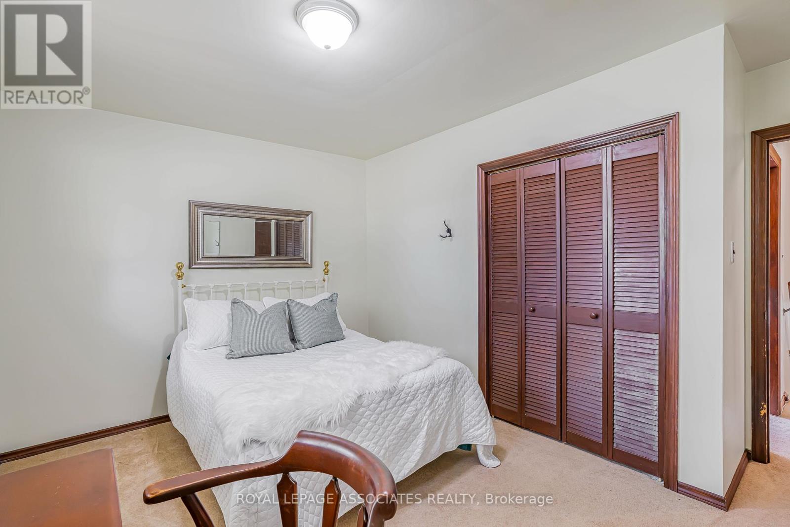 2371 Hendershot Road, Hamilton, Ontario  L0R 1C0 - Photo 18 - X12466477