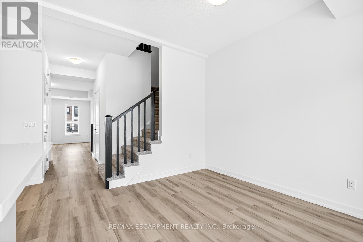 37 - 70 Kenesky Drive, Hamilton, Ontario  L0R 2H7 - Photo 17 - X12466484