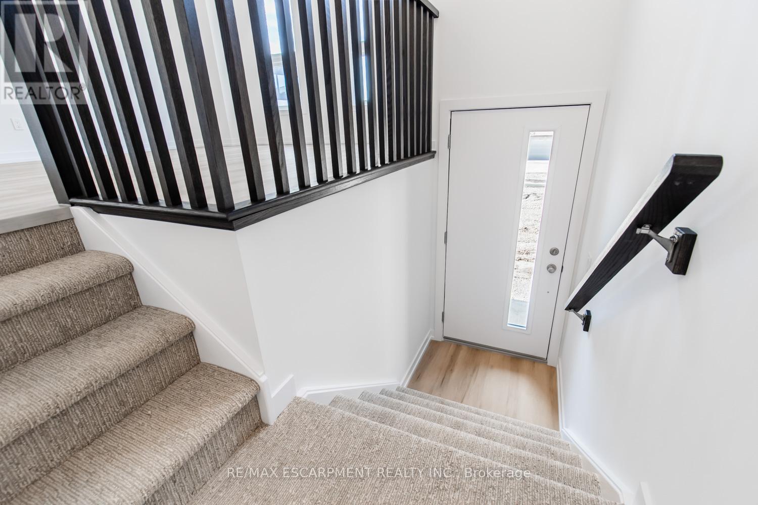 37 - 70 Kenesky Drive, Hamilton, Ontario  L0R 2H7 - Photo 3 - X12466484
