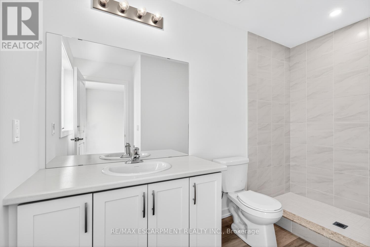 37 - 70 Kenesky Drive, Hamilton, Ontario  L0R 2H7 - Photo 30 - X12466484