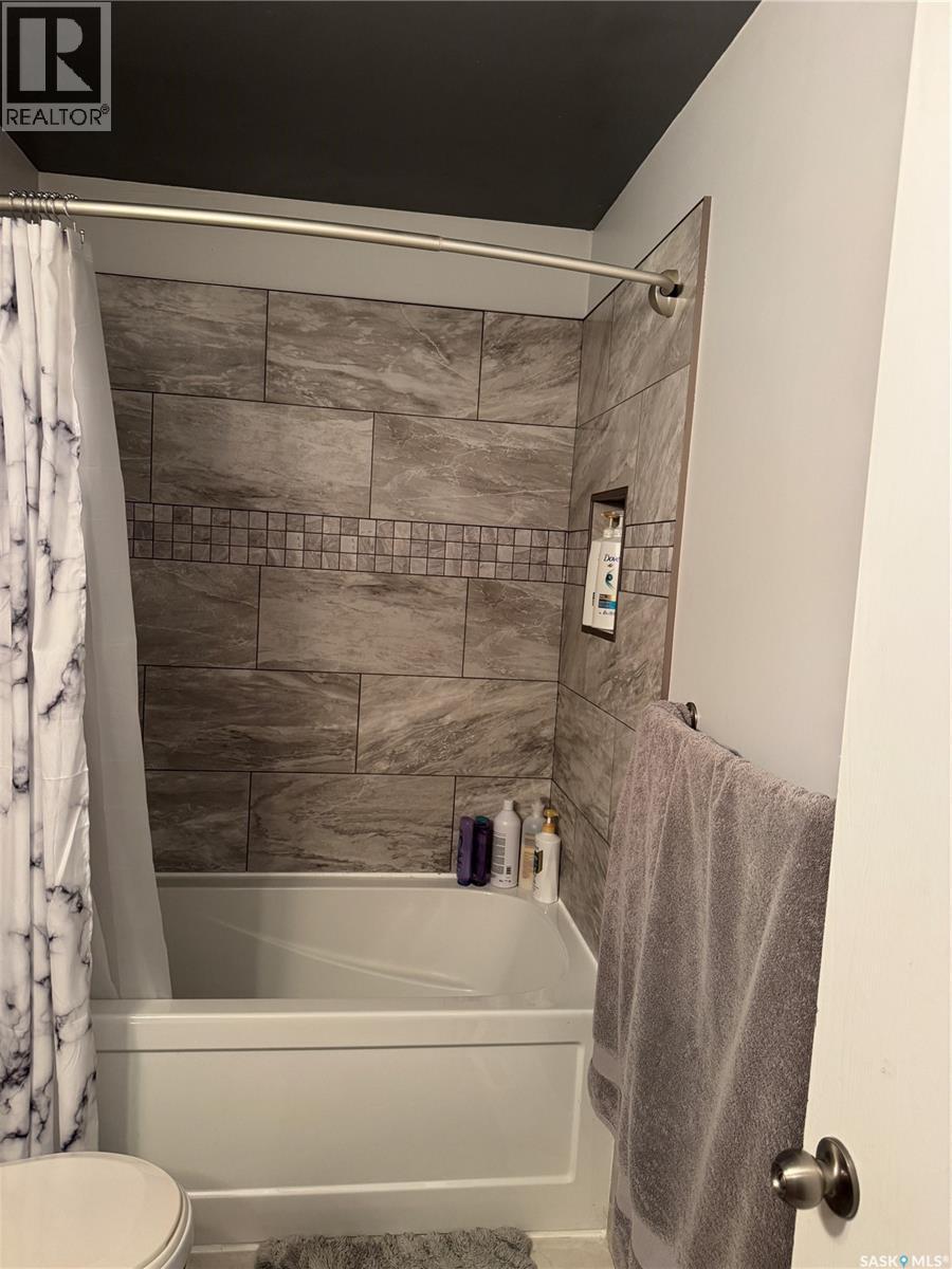 138 Thomson Avenue, Regina, Saskatchewan  S4N 5L3 - Photo 16 - SK020978