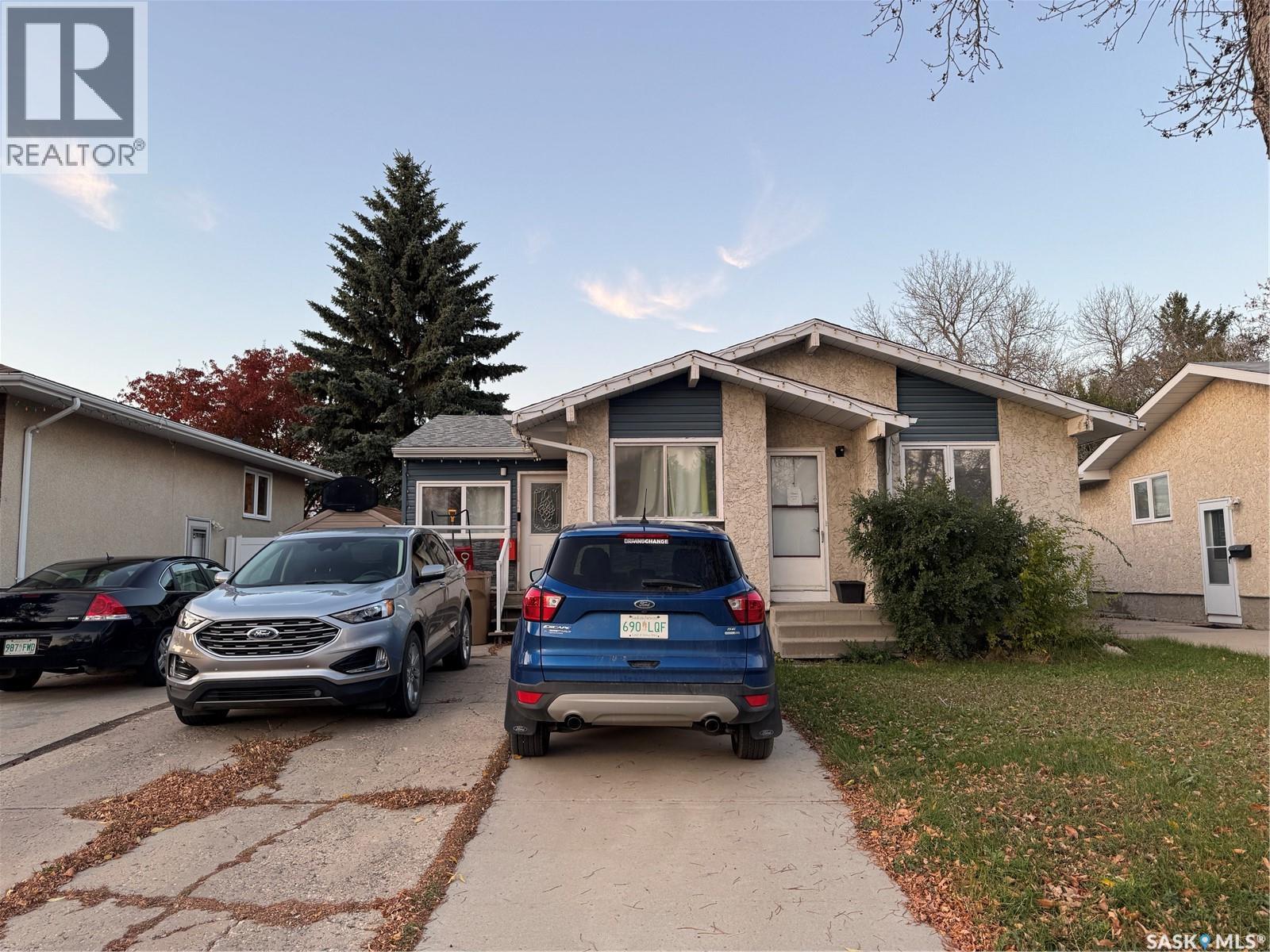 138 Thomson Avenue, Regina, Saskatchewan  S4N 5L3 - Photo 2 - SK020978