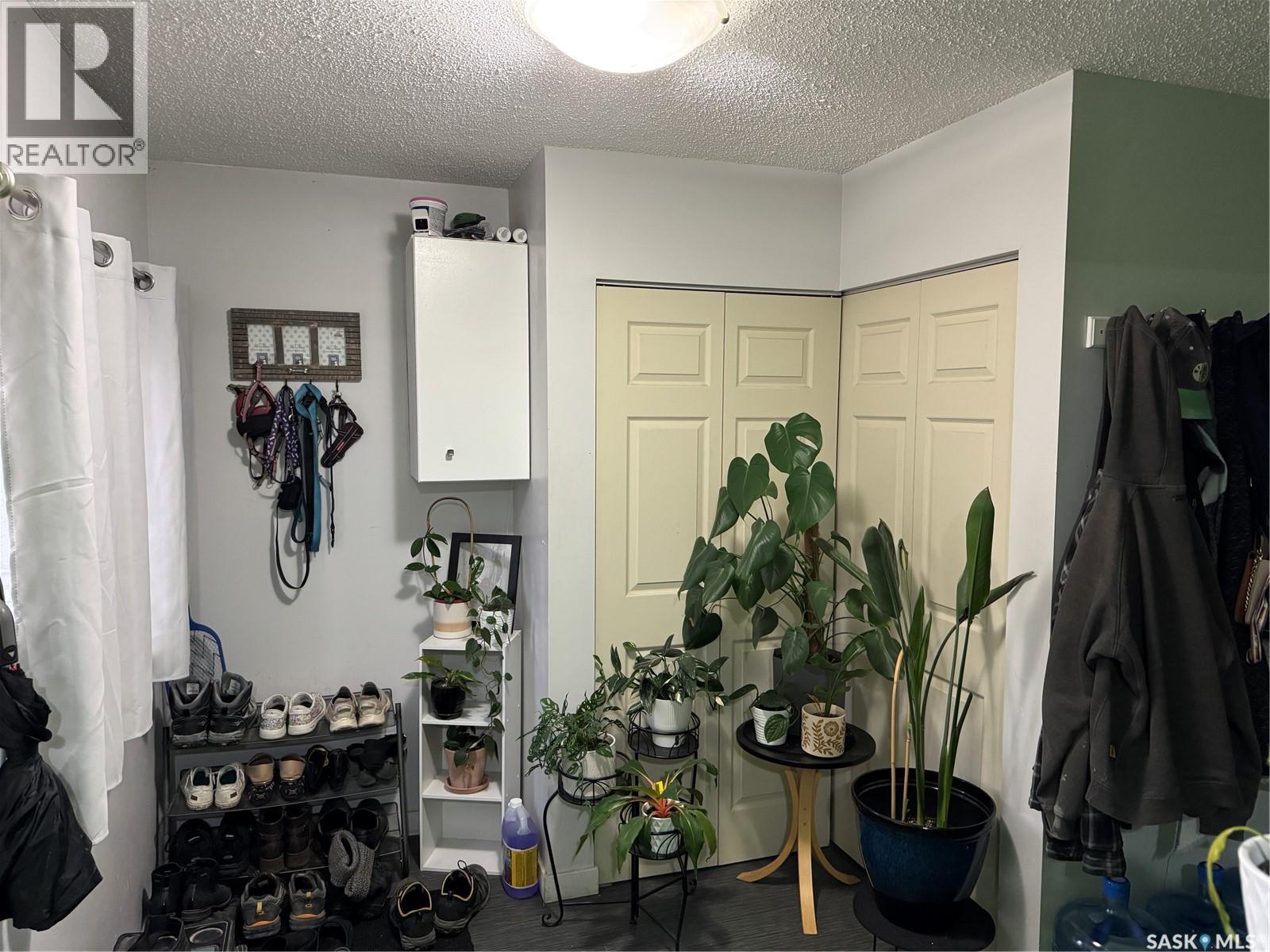 138 Thomson Avenue, Regina, Saskatchewan  S4N 5L3 - Photo 6 - SK020978