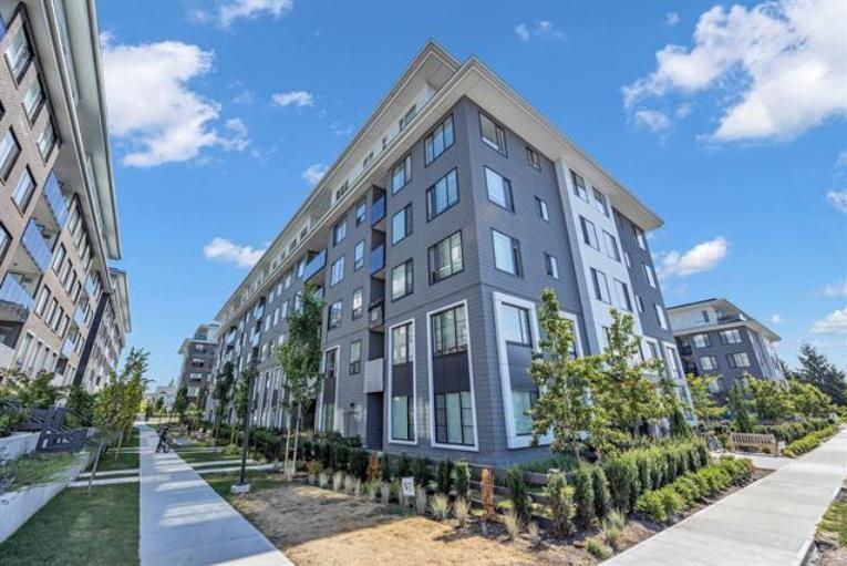 302 15825 85 Avenue, Surrey, British Columbia  V4N 6W9 - Photo 2 - R3059245