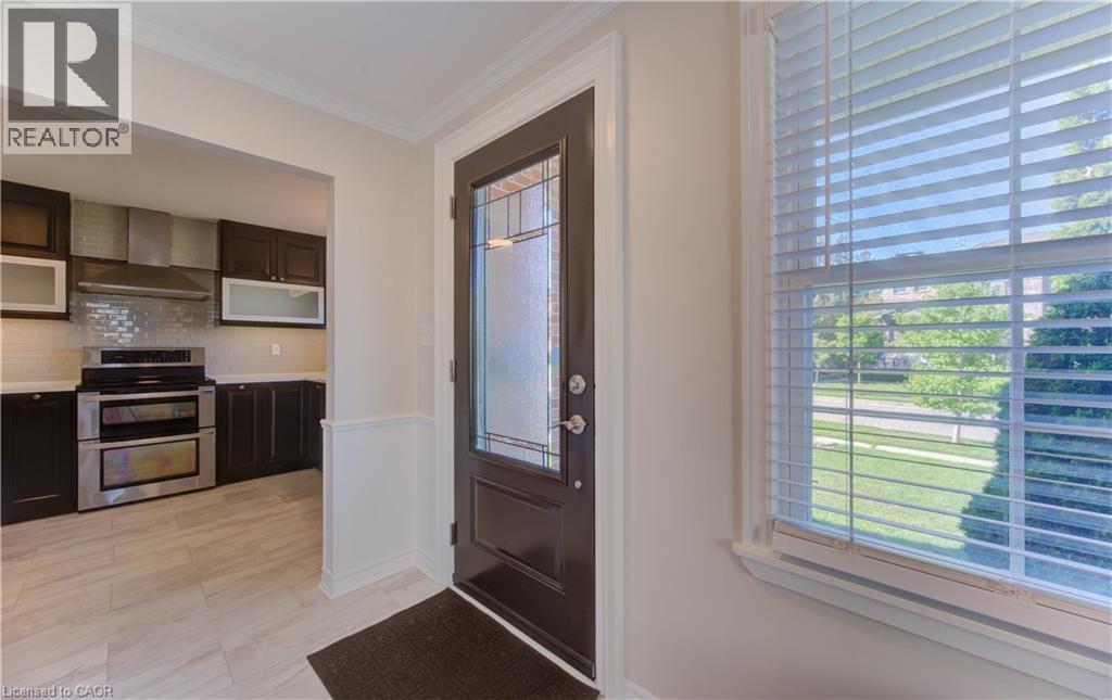 6 Churchill Street, Waterloo, Ontario  N2L 2X2 - Photo 30 - 40779795