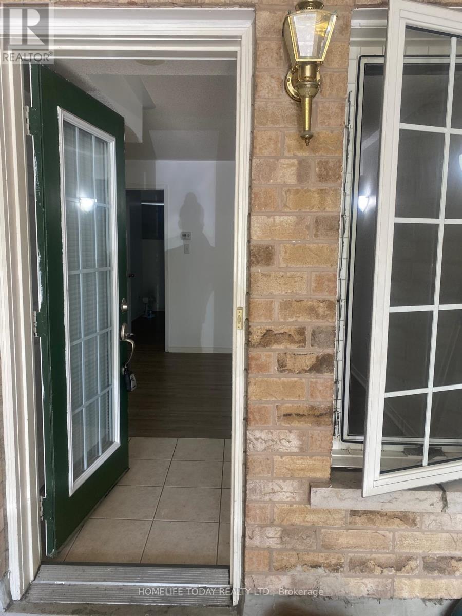 51 - 42 PINERY TRAIL, Toronto, Ontario