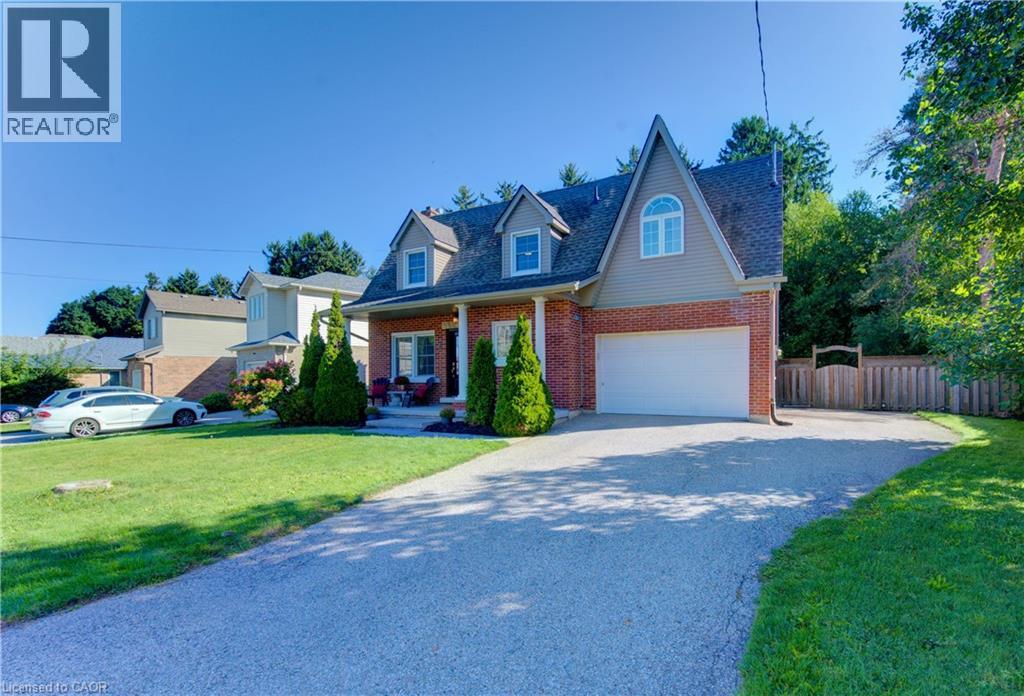 6 Churchill Street, Waterloo, Ontario  N2L 2X2 - Photo 2 - 40779789