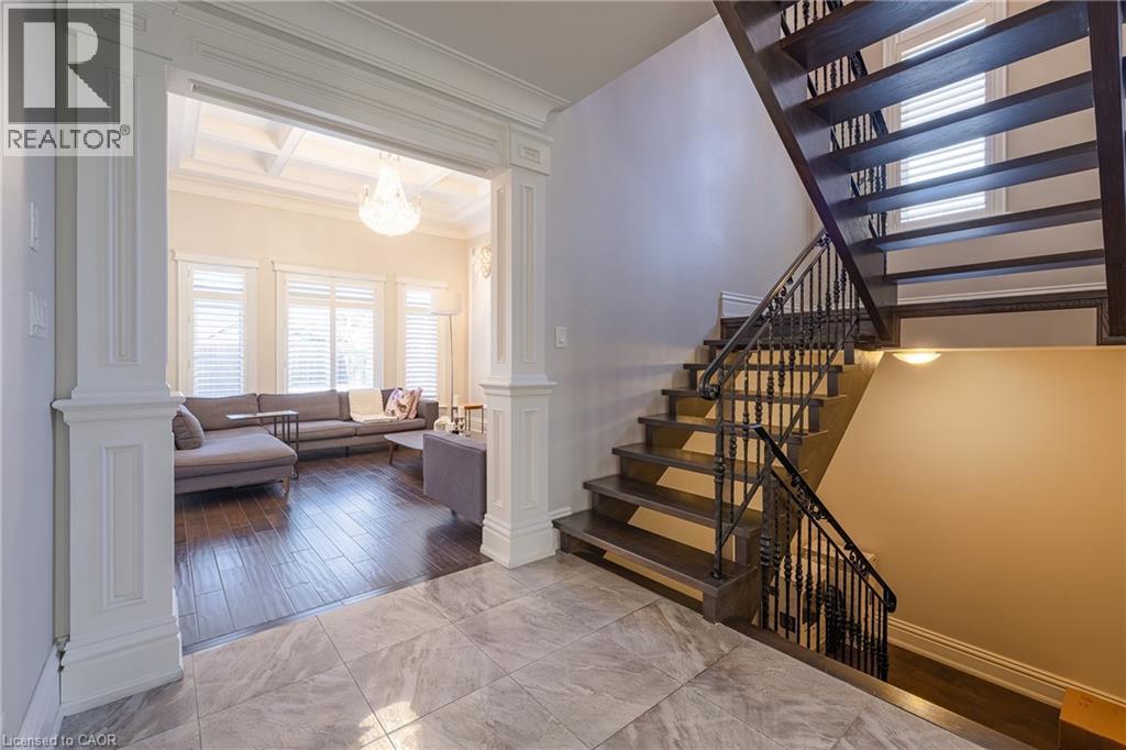 123 Mayfield Drive, Oakville, Ontario  L6H 1K6 - Photo 17 - 40779752