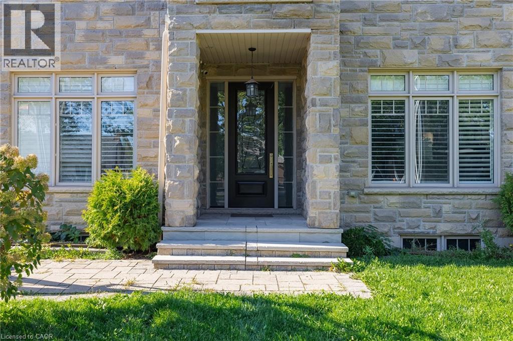 123 Mayfield Drive, Oakville, Ontario  L6H 1K6 - Photo 2 - 40779752