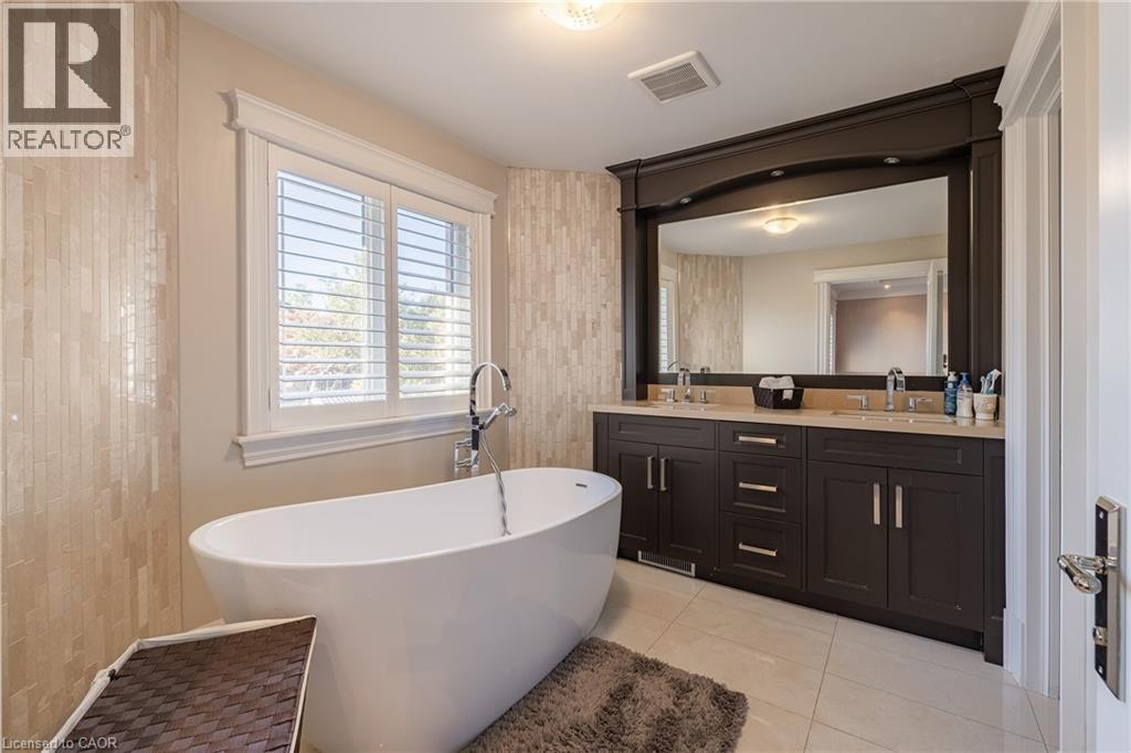 123 Mayfield Drive, Oakville, Ontario  L6H 1K6 - Photo 21 - 40779752