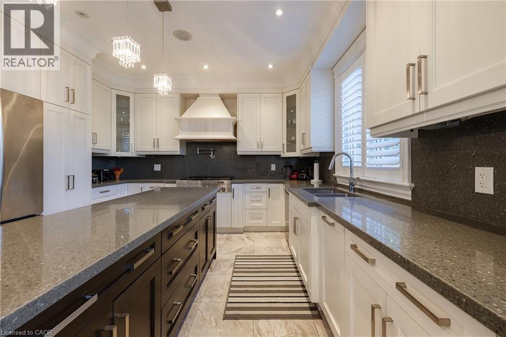 123 Mayfield Drive, Oakville, Ontario  L6H 1K6 - Photo 9 - 40779752