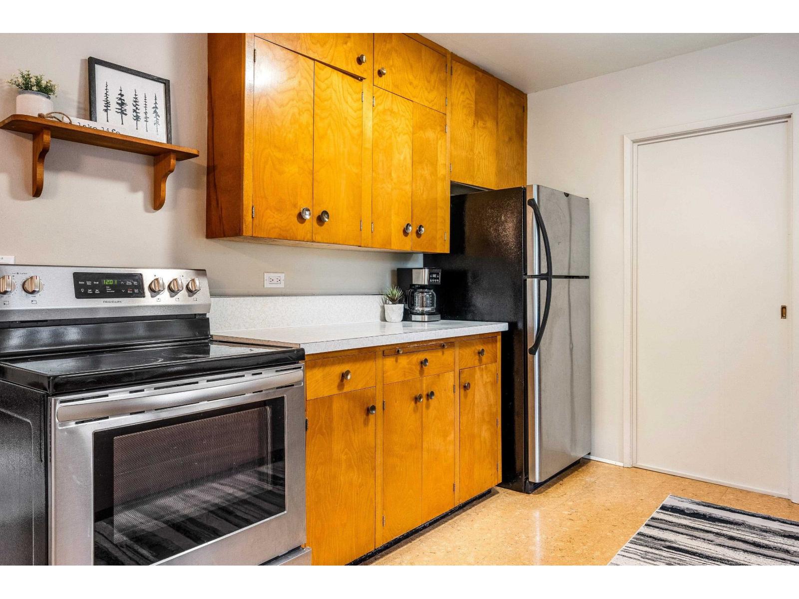 404 Birch Street, Cultus Lake North, Cultus Lake, British Columbia  V2R 4Z3 - Photo 17 - R3059095