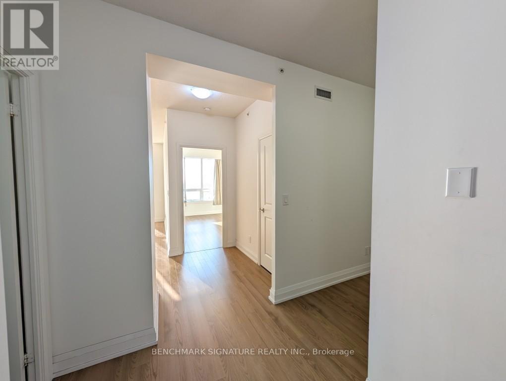 616 - 7171 Yonge Street, Markham, Ontario  L3T 0C5 - Photo 7 - N12466502