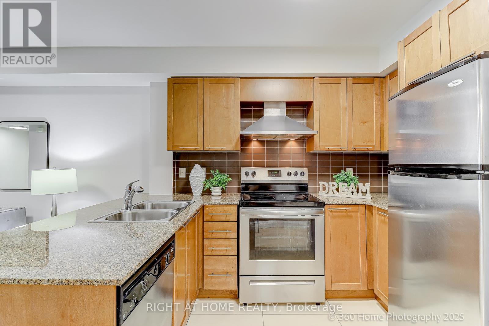 256 - 318 John Street, Markham, Ontario  L3T 0A7 - Photo 7 - N12466518