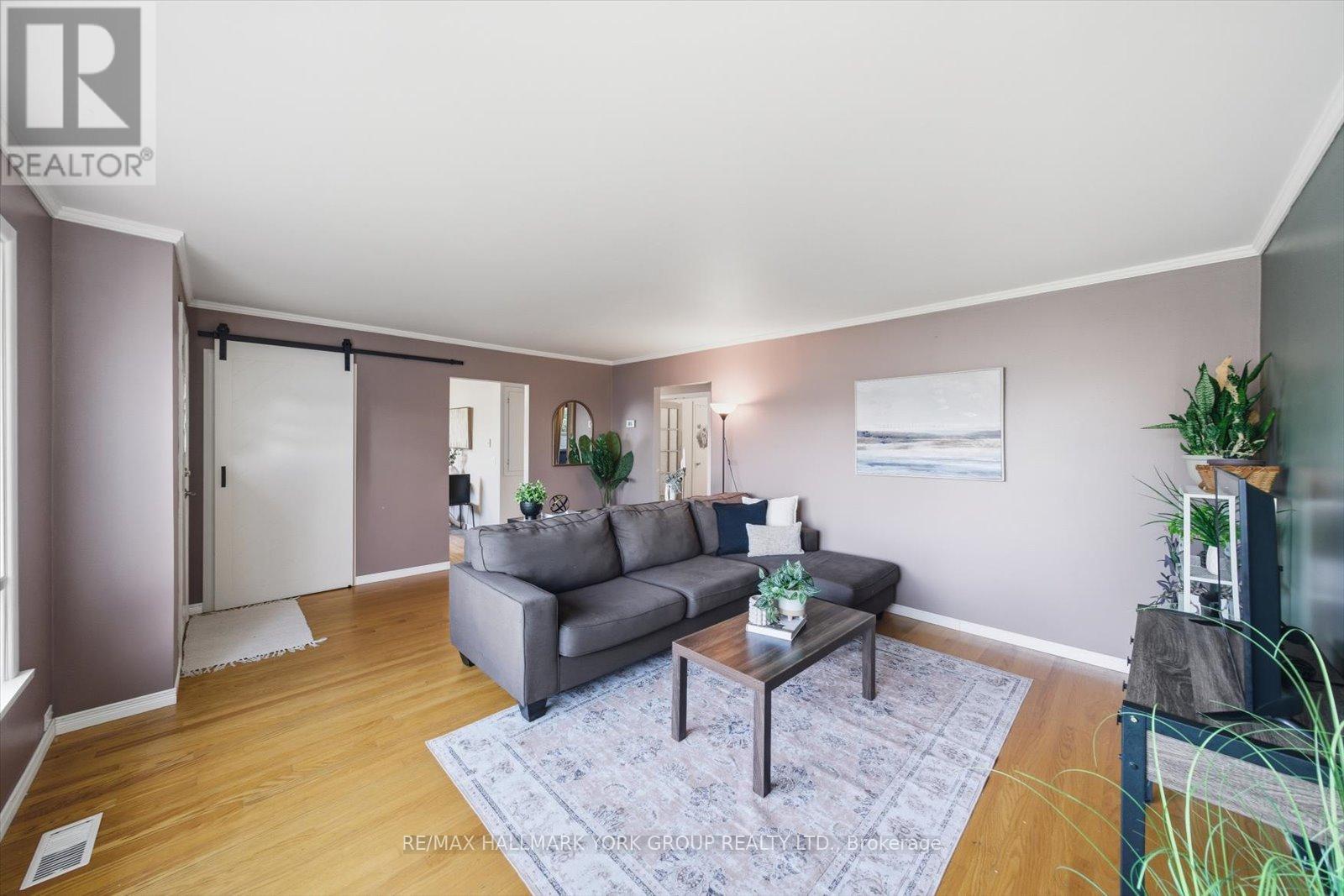 535 North Street, Brock, Ontario  L0K 1A0 - Photo 5 - N12466551