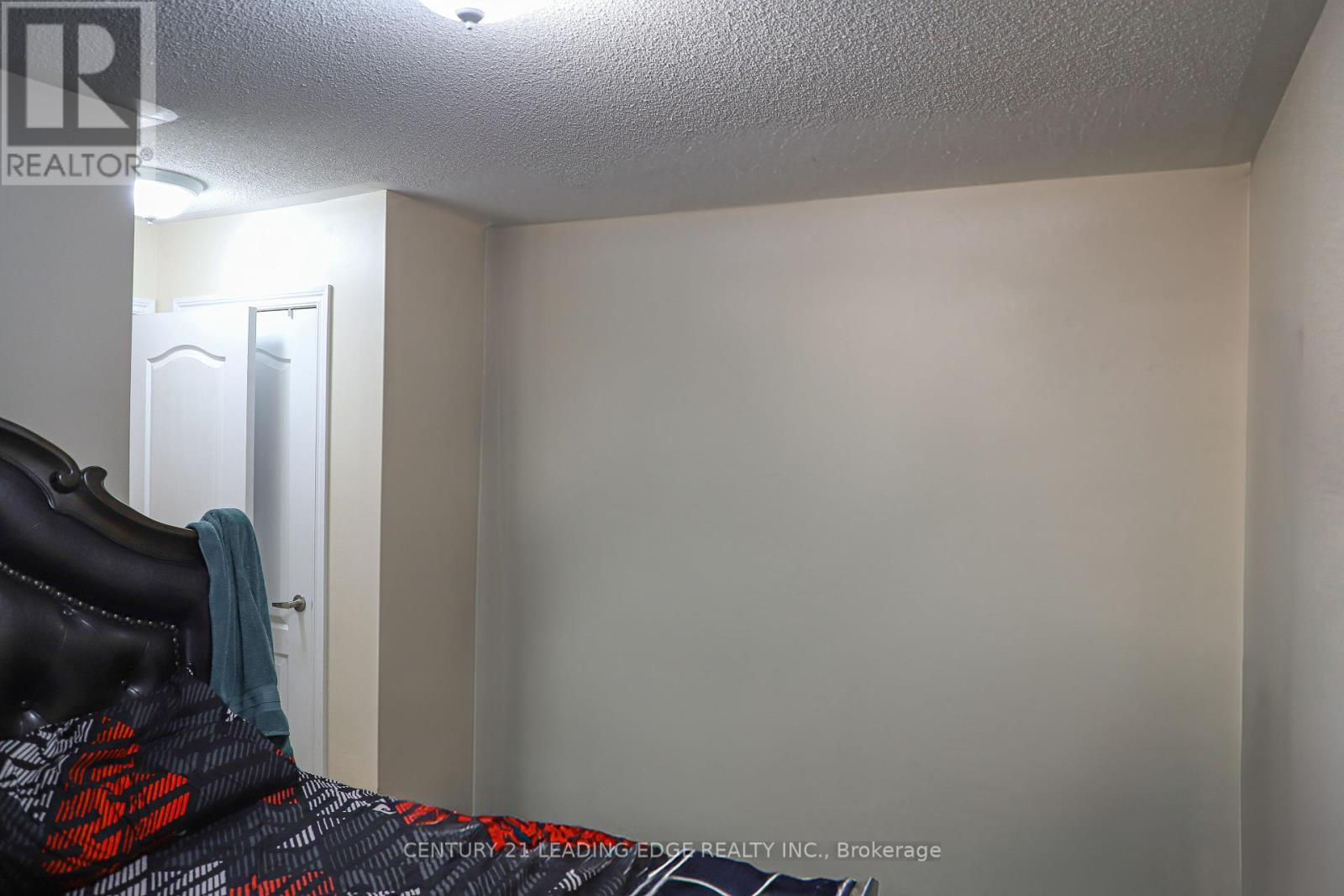 6 Gamble Drive, Ajax, Ontario  L1Z 0H2 - Photo 19 - E12463895