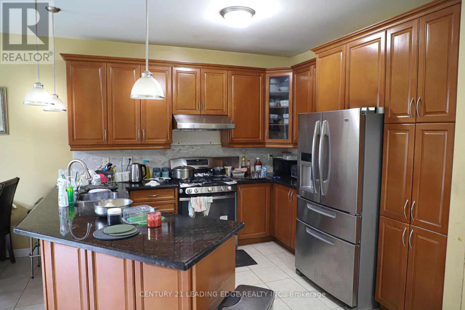 6 Gamble Drive, Ajax, Ontario  L1Z 0H2 - Photo 9 - E12463895
