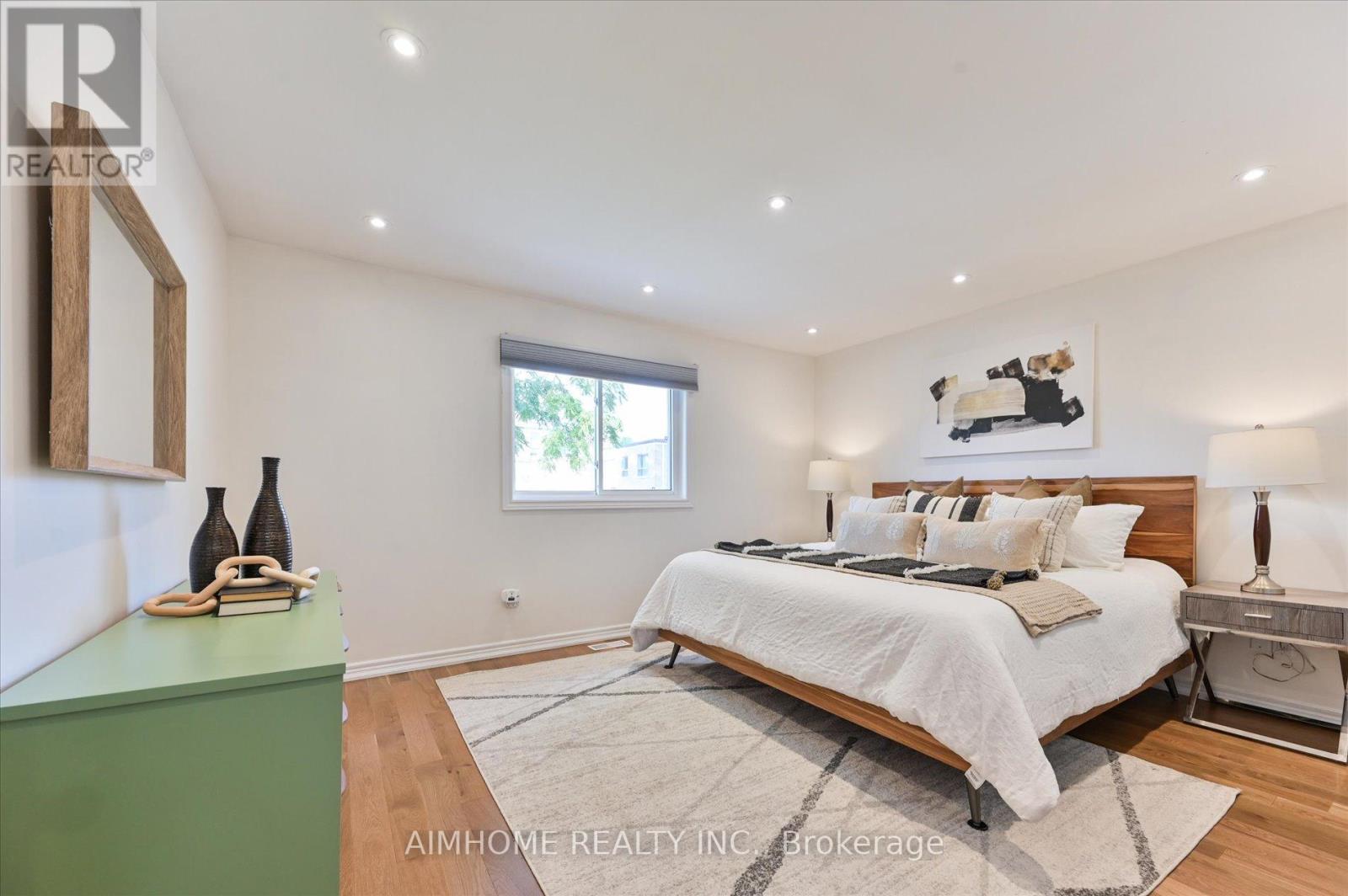 150 Gowan Avenue, Toronto, Ontario  M4J 2K6 - Photo 17 - E12465847