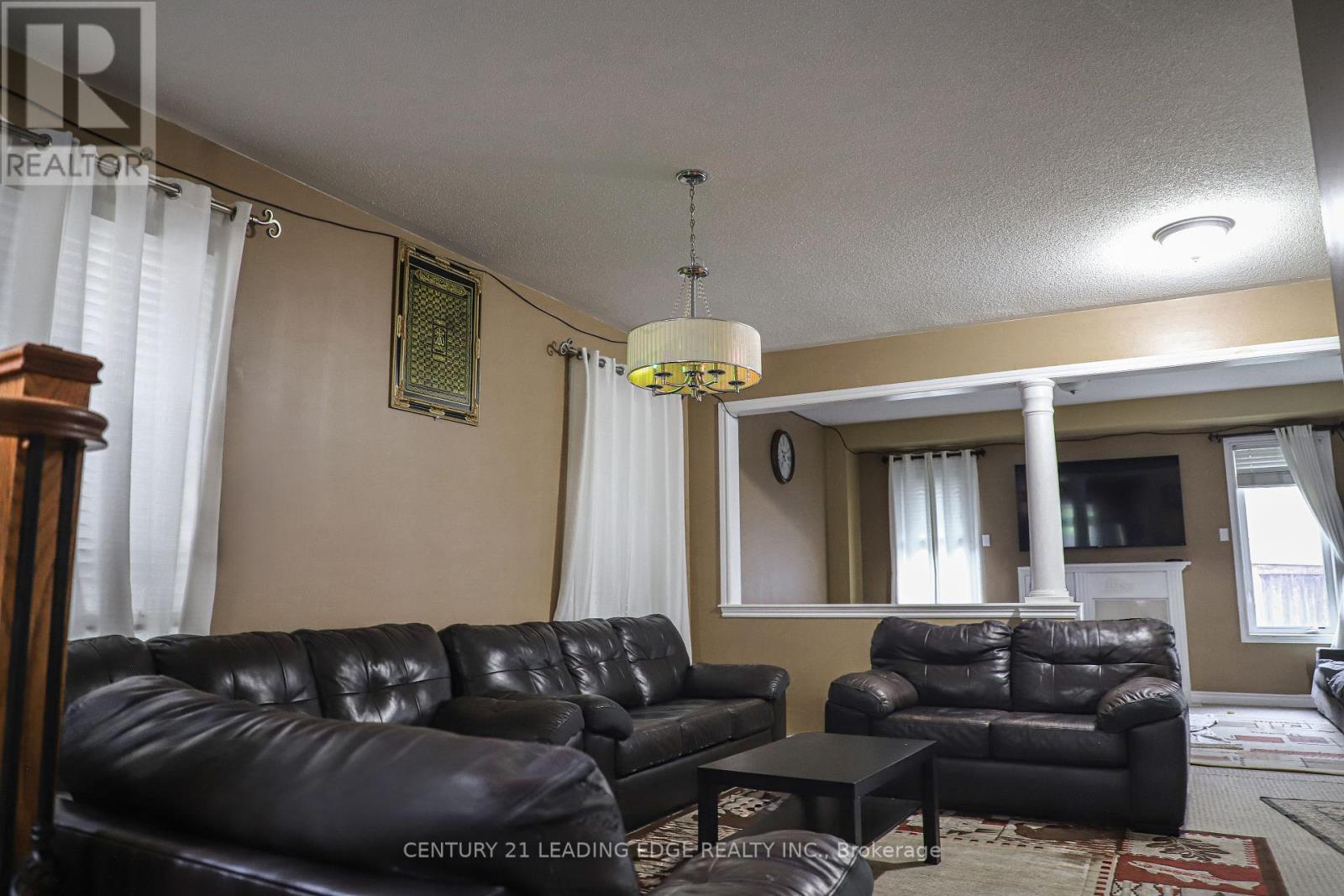 6 Gamble Drive, Ajax, Ontario  L1Z 0H2 - Photo 6 - E12463895