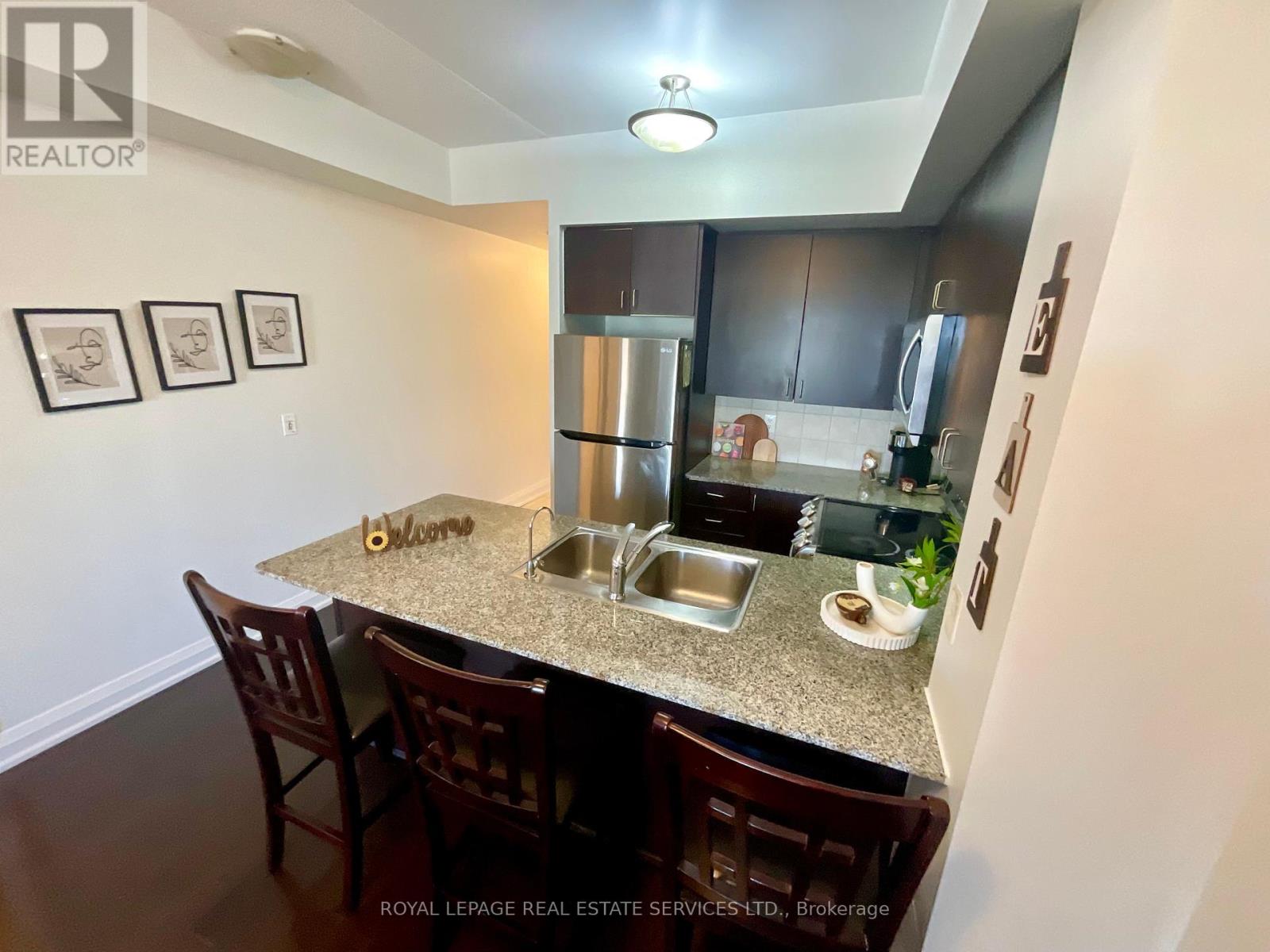 1203 - 55 De Boers Drive, Toronto, Ontario  M3J 0G5 - Photo 16 - W12462467