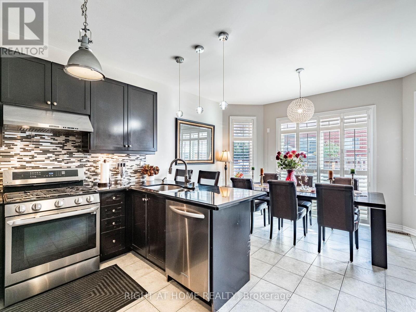 405 Scott Boulevard, Milton, Ontario  L9T 0T1 - Photo 18 - W12451010