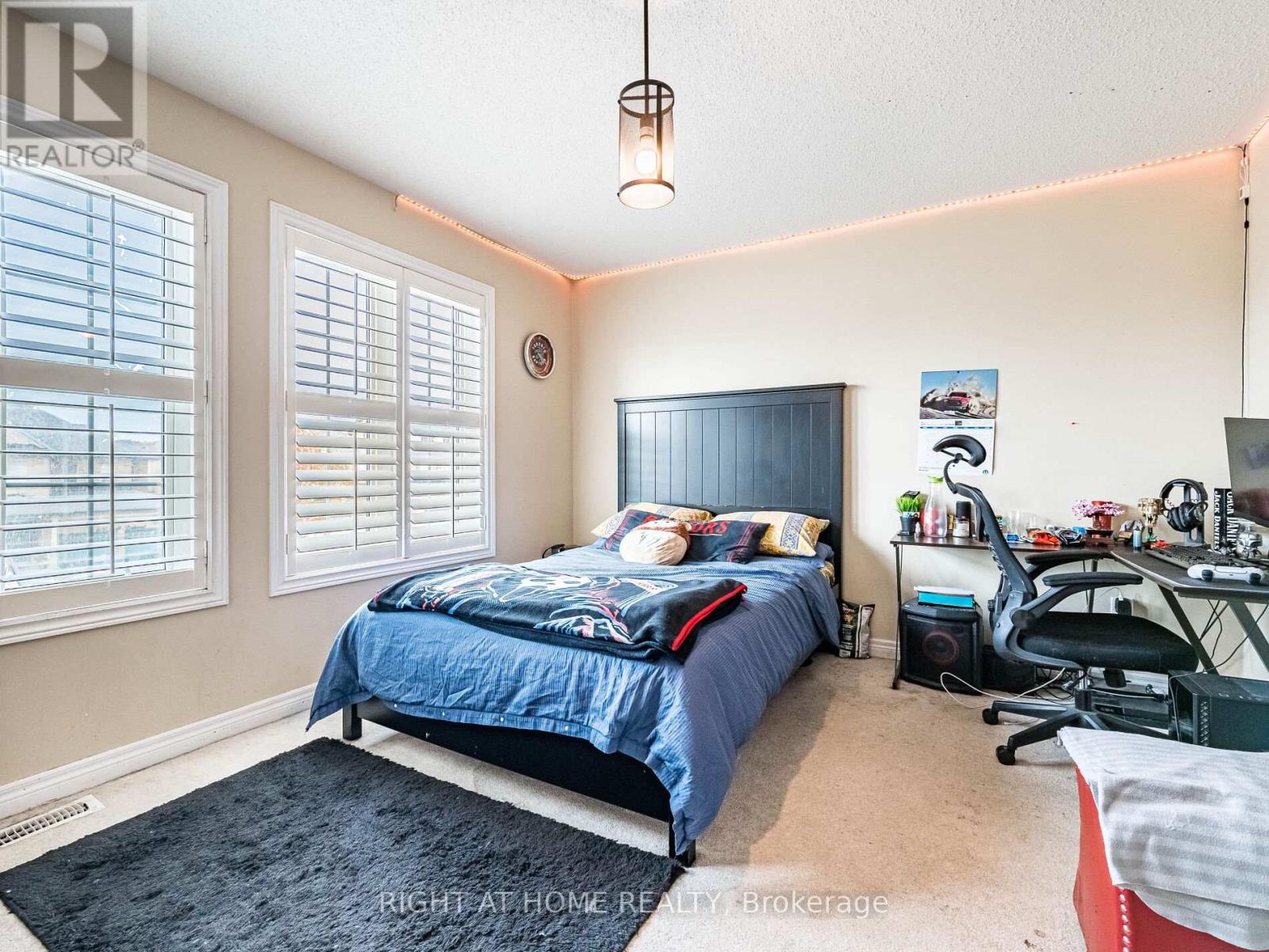 405 Scott Boulevard, Milton, Ontario  L9T 0T1 - Photo 23 - W12451010