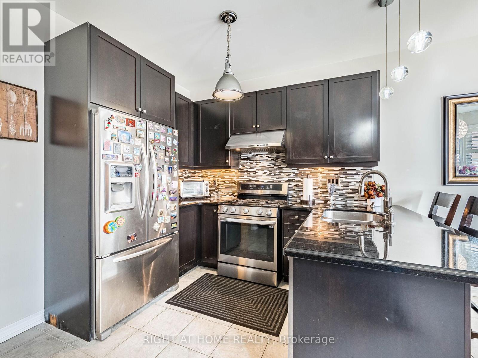 405 Scott Boulevard, Milton, Ontario  L9T 0T1 - Photo 15 - W12451010