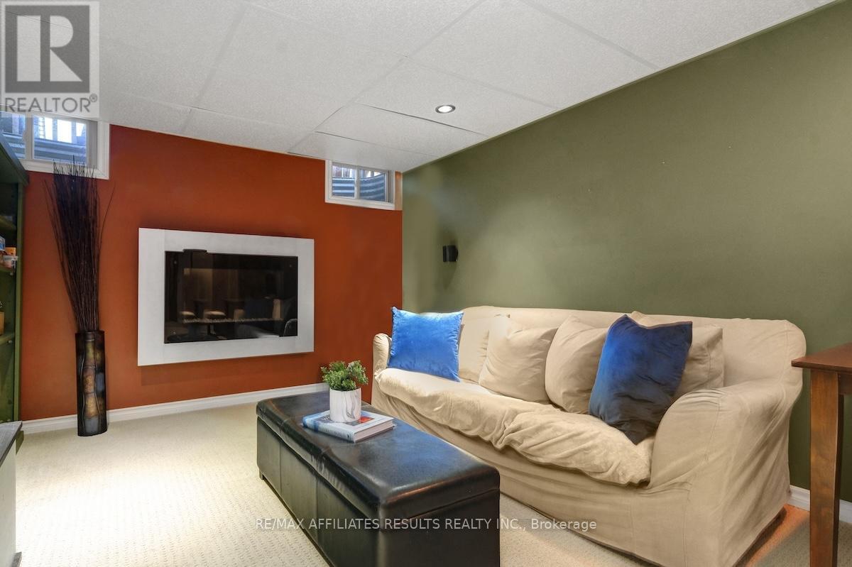 29 Calaveras Avenue, Ottawa, Ontario  K2J 4Z8 - Photo 37 - X12466708