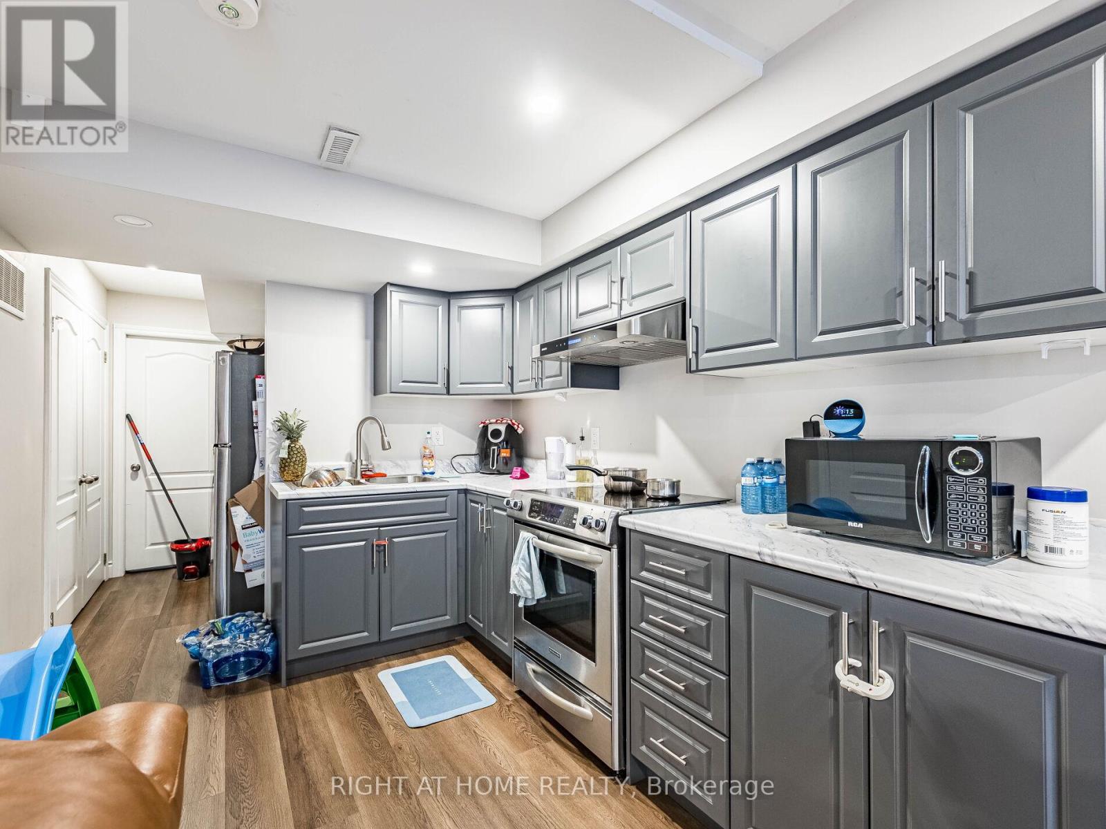 405 Scott Boulevard, Milton, Ontario  L9T 0T1 - Photo 42 - W12451010