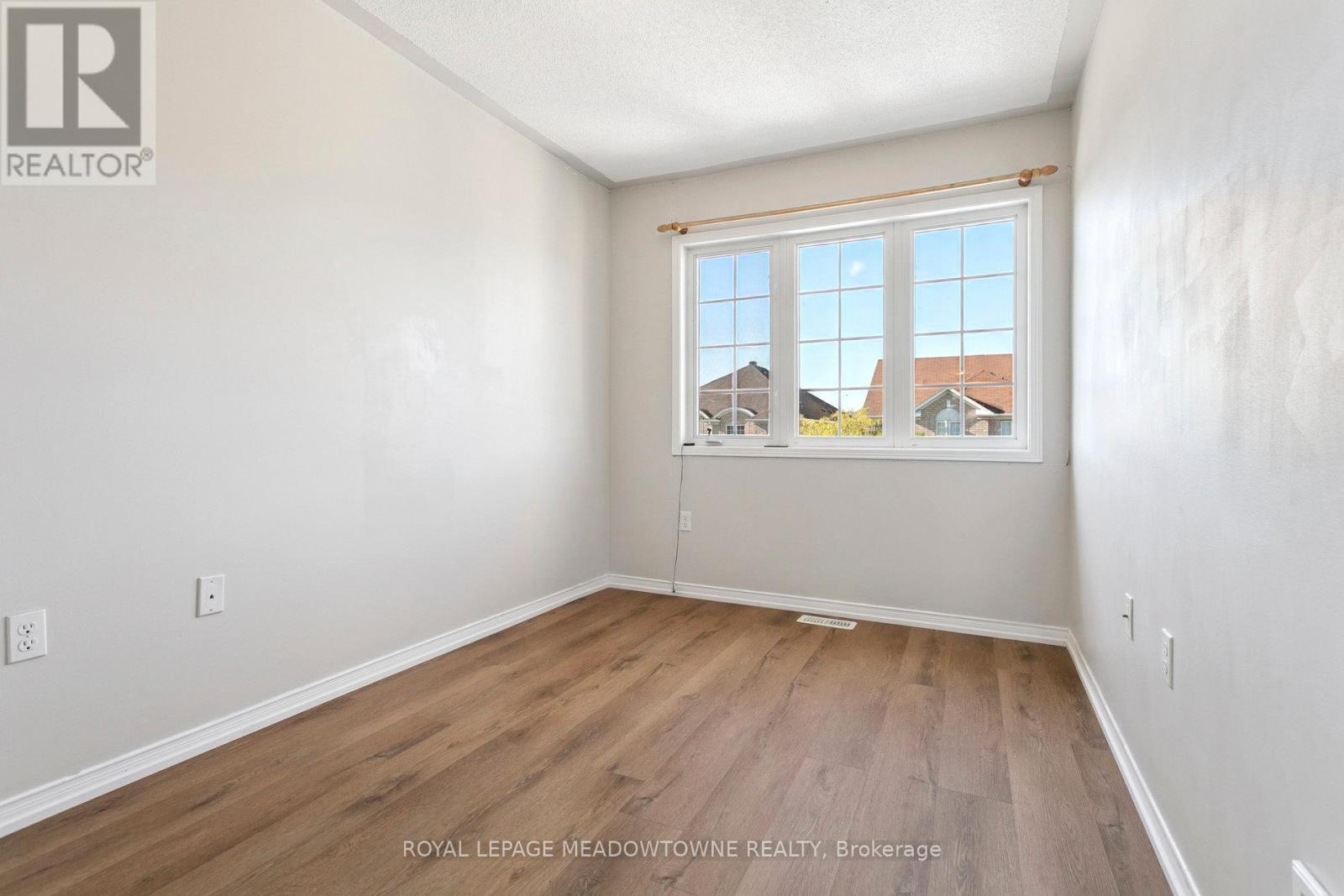 Upper - 132 Crystalview Crescent, Brampton, Ontario  L6P 2R8 - Photo 25 - W12466497