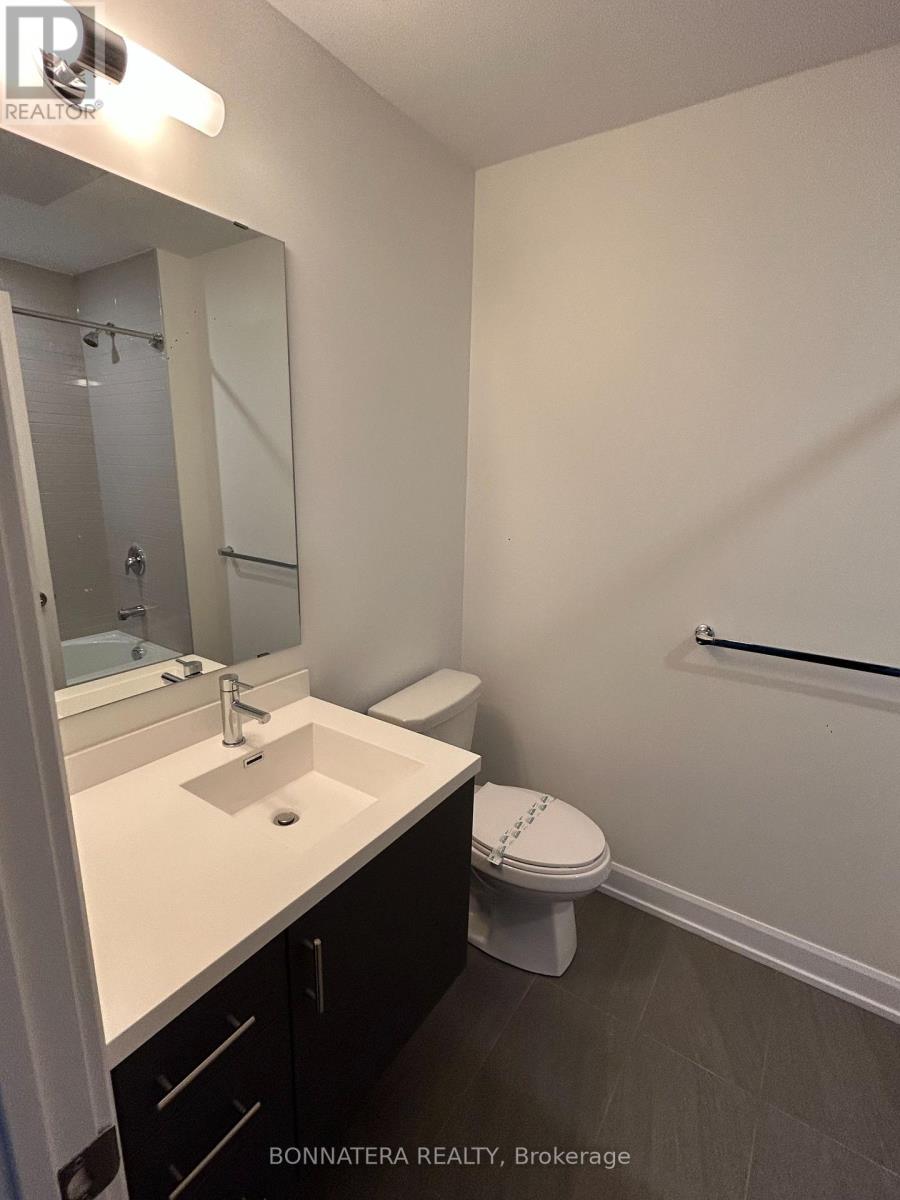 1405 - 3220 William Coltson Avenue, Oakville, Ontario  L6H 7C2 - Photo 12 - W12466517