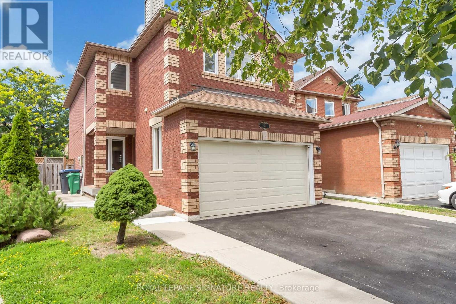 Upper - 23 Valonia Drive, Brampton, Ontario  L6V 4J2 - Photo 2 - W12466544
