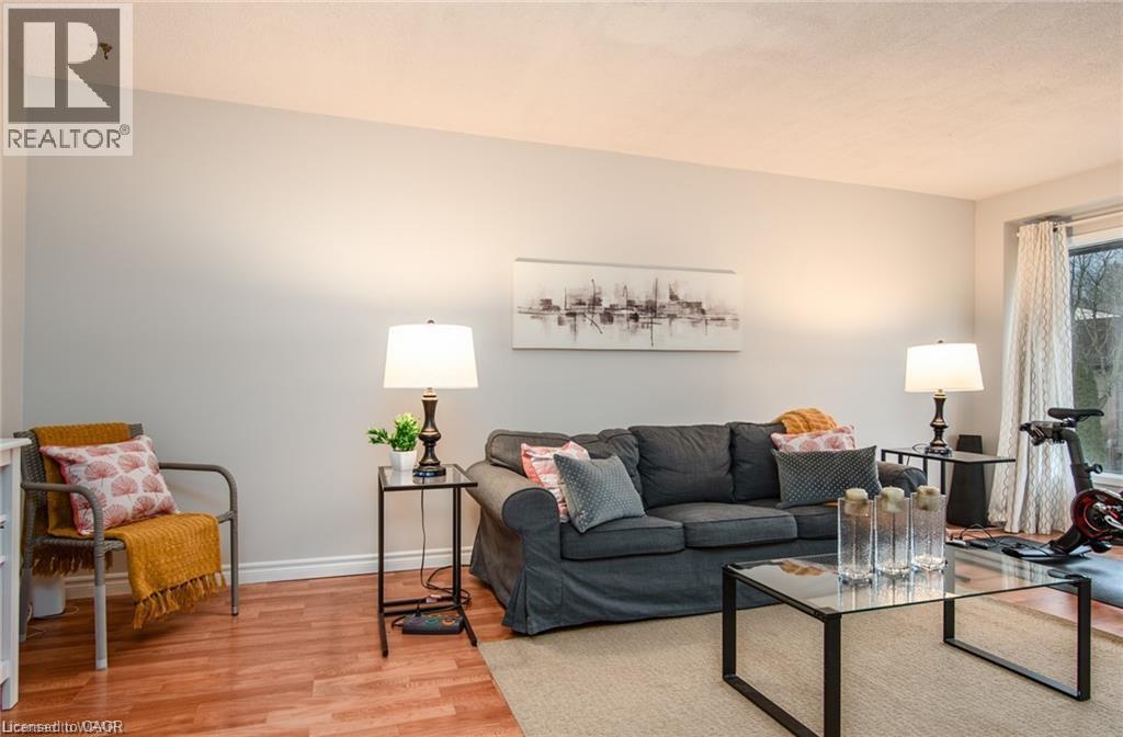 49 Cedarwoods Crescent Unit# 31, Waterloo, Ontario  N2C 2L1 - Photo 2 - 40779827