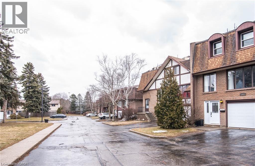 49 Cedarwoods Crescent Unit# 31, Waterloo, Ontario  N2C 2L1 - Photo 30 - 40779827