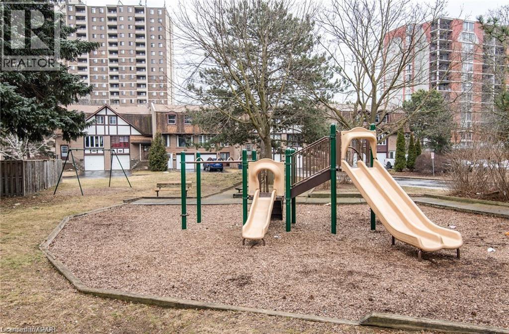 49 Cedarwoods Crescent Unit# 31, Waterloo, Ontario  N2C 2L1 - Photo 34 - 40779827