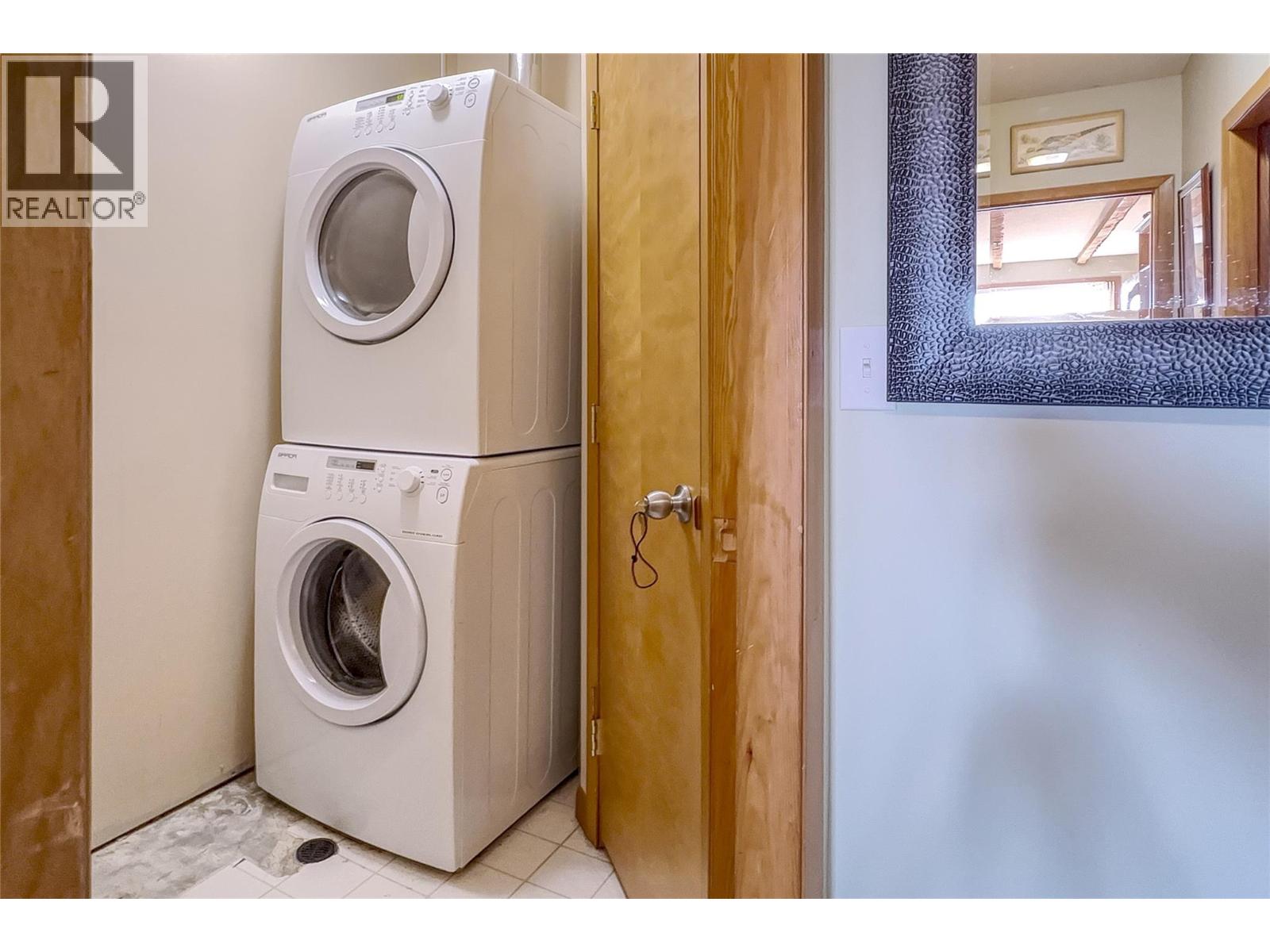 4820 Snowpines Road Unit# D Big White Photo 24